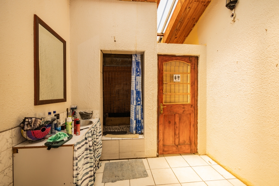 7 Bedroom Property for Sale in Protea Heights Western Cape